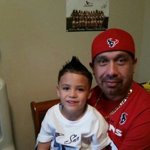 Meet your Posher, Rosendo